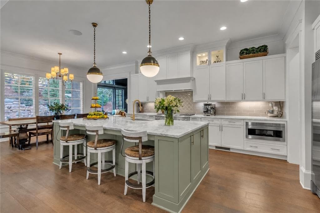 6 bedroom, 7 bathroom, 8,921 sq ft single family residence for sale at 765 Foxhollow Run, Milton, GA 30004 — photo 7