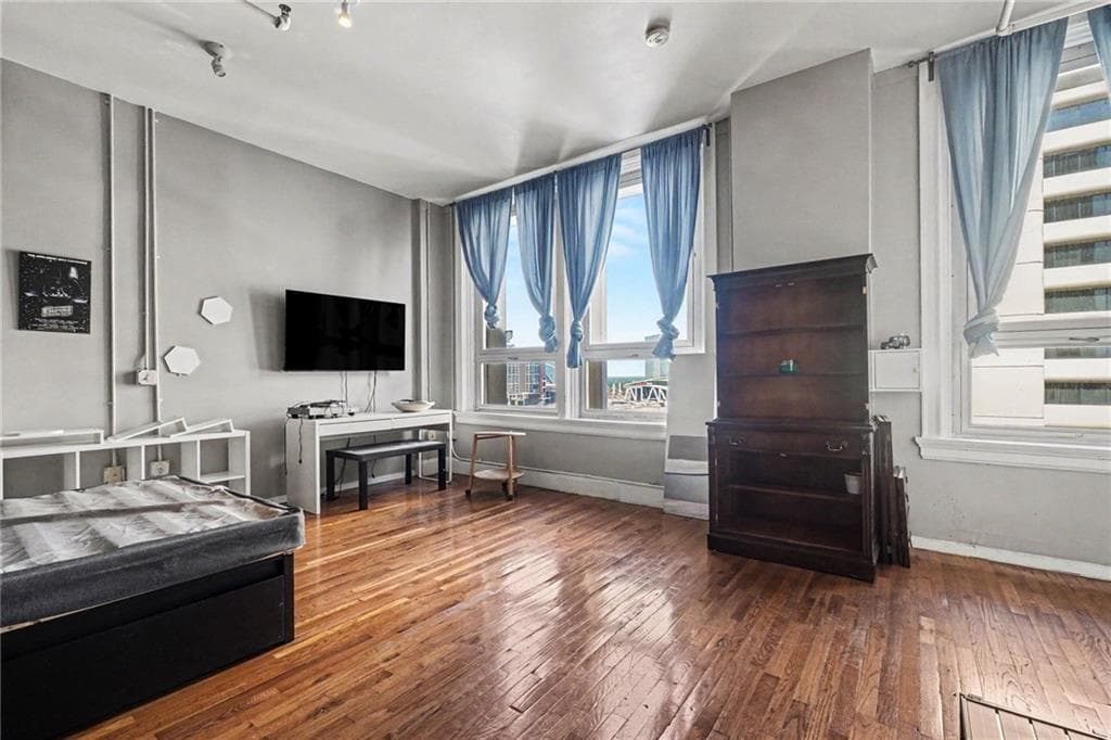 1 bathroom, 442 sq ft condominium for sale at 20 Marietta Street 9D, Atlanta, GA 30303 — photo 4