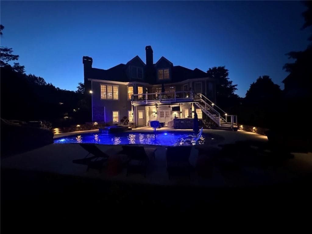 6 bedroom, 6 bathroom, 7,699 sq ft single family residence for sale at 6741 Great Water Drive, Flowery Branch, GA 30542 — photo 5