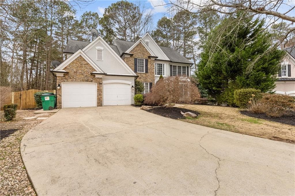 4 bedroom, 4 bathroom, 3,201 sq ft single family residence for rent at 400 Eastcote Drive, Sandy Springs, GA 30350 for $5,500 a month — photo 2
