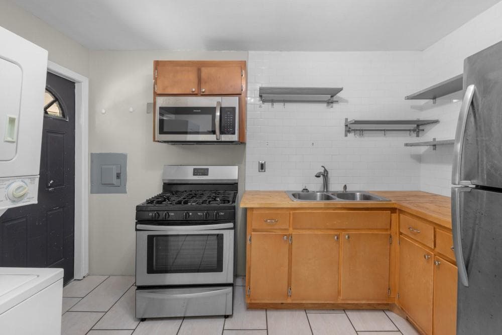 duplex for sale at 2536 Mcafee Road, Decatur, GA 30032 — photo 3