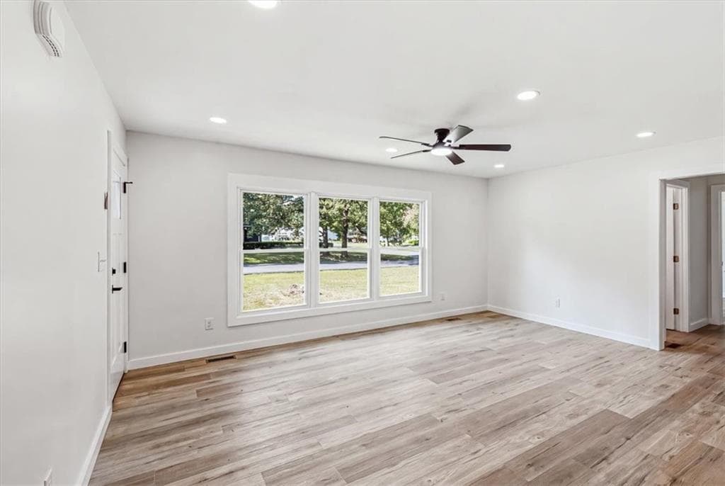 3 bedroom, 2 bathroom, 1,350 sq ft single family residence for sale at 30 Tyler Street, Rome, GA 30165 — photo 6