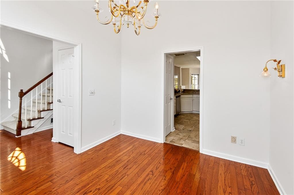 4 bedroom, 3 bathroom, 2,065 sq ft single family residence for sale at 1948 Briar Pond Way, Marietta, GA 30066 — photo 8
