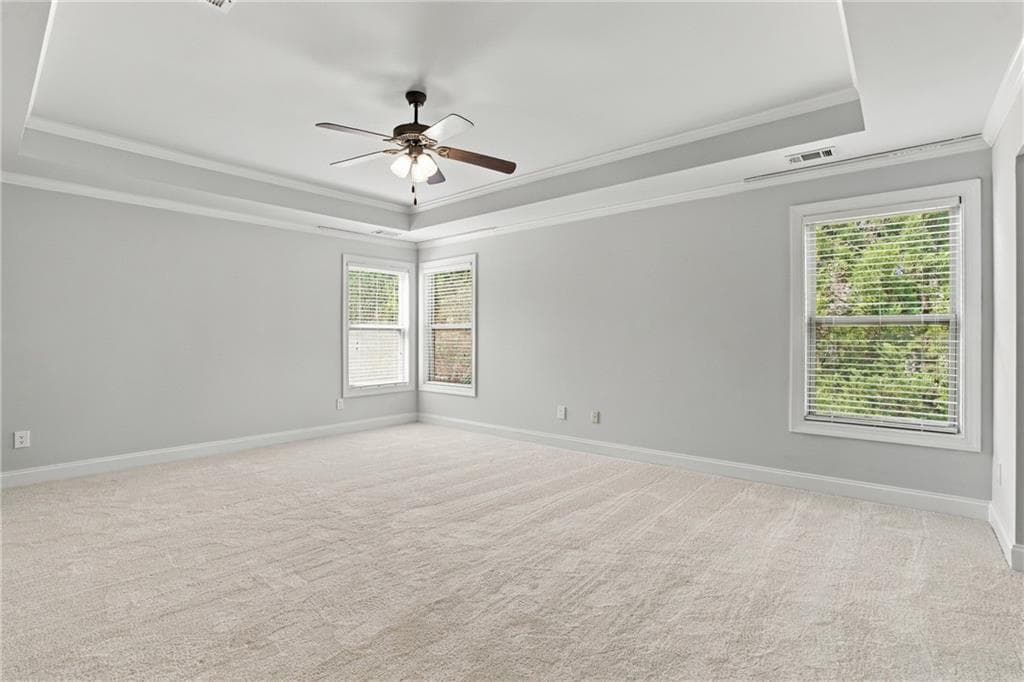 6 bedroom, 4 bathroom, 3,569 sq ft single family residence for sale at 5765 White Creek Run, Cumming, GA 30040 — photo 4
