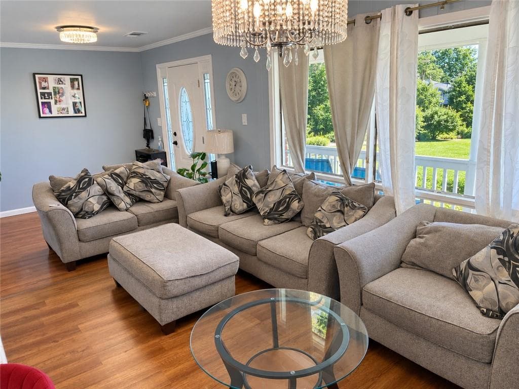 3 bedroom, 2 bathroom, 9 sq ft single family residence for sale at 230 North Drive, Hampton, GA 30228 — photo 3