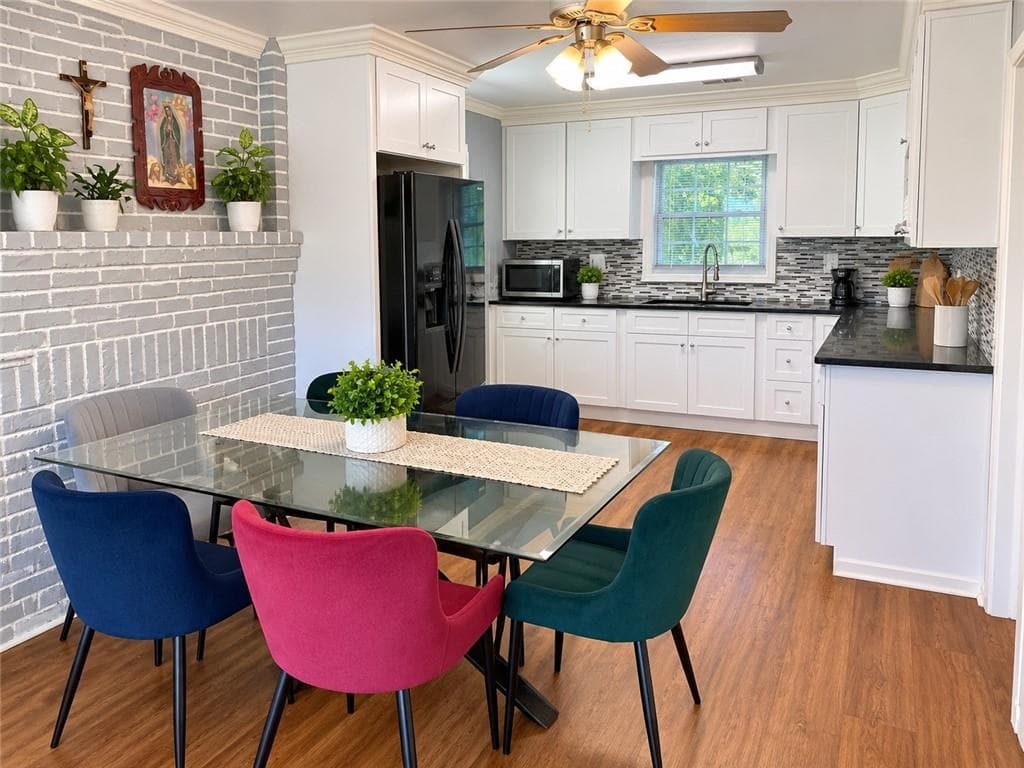 3 bedroom, 2 bathroom, 9 sq ft single family residence for sale at 230 North Drive, Hampton, GA 30228 — photo 8