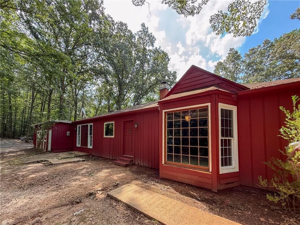 3 bedroom, 3 bathroom, 1,860 sq ft single family residence for sale at 114 Funaro Lane, Dahlonega, GA 30533 — photo 3