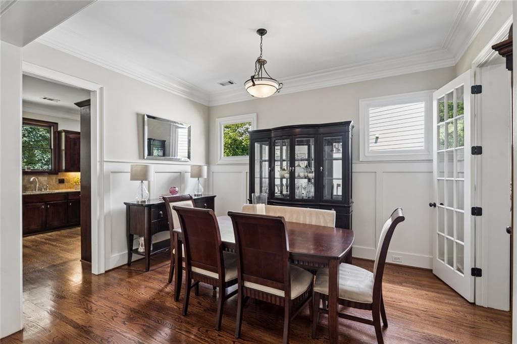 5 bedroom, 4 bathroom, 3,570 sq ft single family residence for sale at 2337 Preston Park Court, Decatur, GA 30032 — photo 9