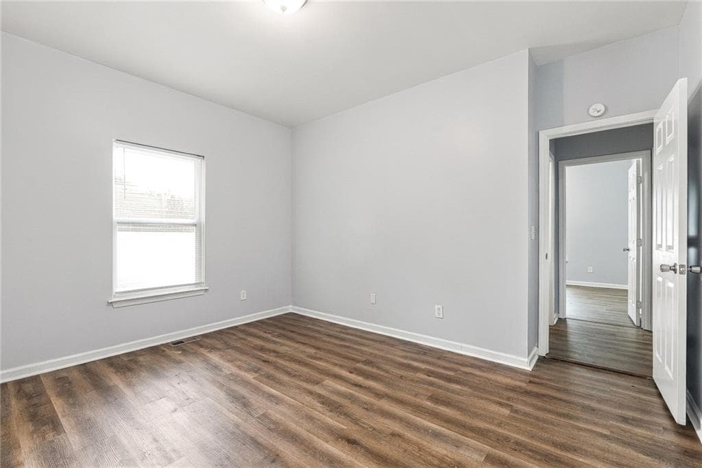 5 bedroom, 3 bathroom, 2,662 sq ft single family residence for rent at 1080 Gun Club Road, Atlanta, GA 30318 for $2,055 a month — photo 9