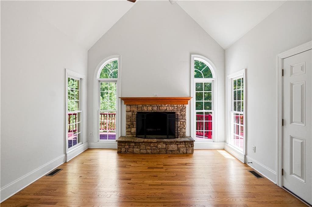 6 bedroom, 5 bathroom, 5,027 sq ft single family residence for sale at 65 Tanglewood Road, Newnan, GA 30263 — photo 10