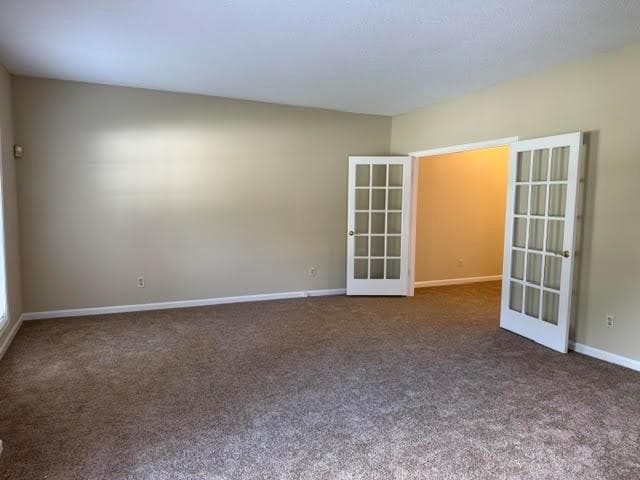 4 bedroom, 3 bathroom, 2,726 sq ft single family residence for rent at 3885 Lehigh Laural Court, Decatur, GA 30034 for $2,000 a month — photo 3