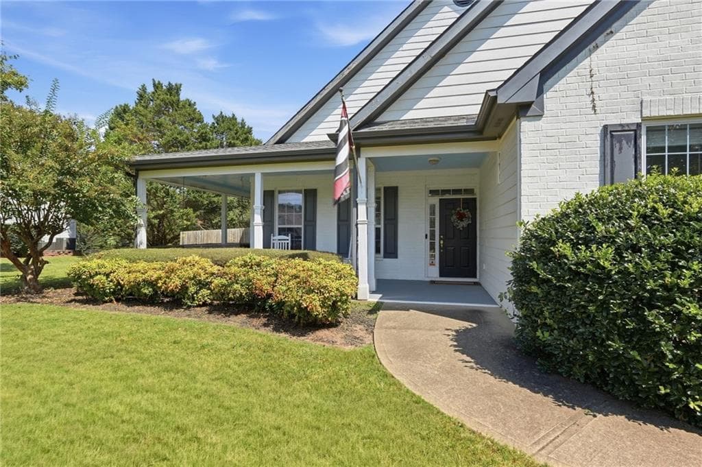 4 bedroom, 2 bathroom, 2,605 sq ft single family residence for sale at 764 Appian Way, Statham, GA 30666 — photo 7