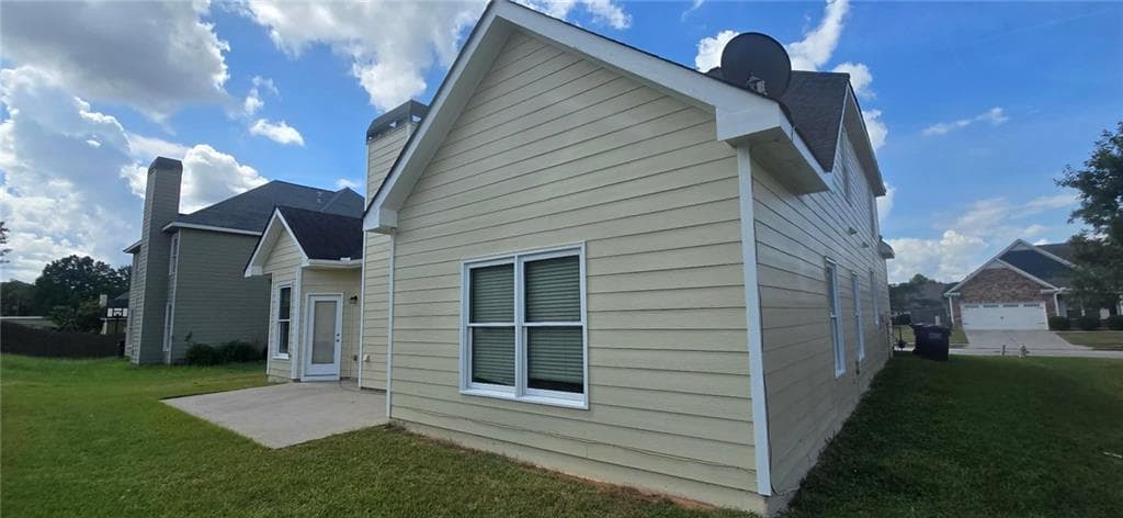 5 bedroom, 4 bathroom, 3,321 sq ft single family residence for sale at 55 Harrison Circle, Covington, GA 30016 — photo 5