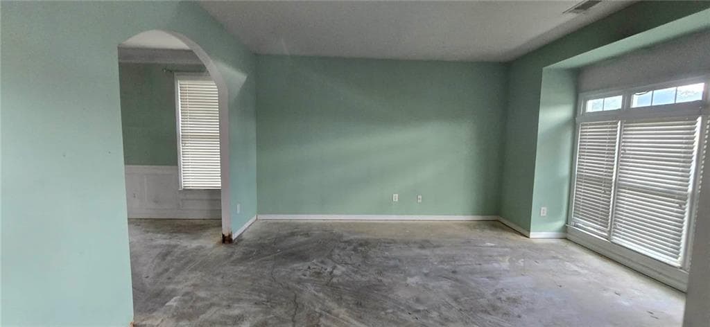 5 bedroom, 4 bathroom, 3,321 sq ft single family residence for sale at 55 Harrison Circle, Covington, GA 30016 — photo 8