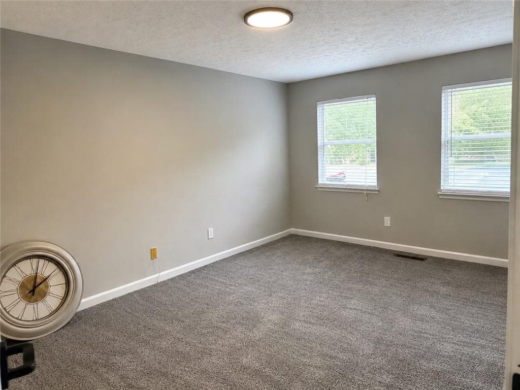 5 bedroom, 4 bathroom, 1,673 sq ft single family residence for sale at 10535 Virginia Pine Lane, Johns Creek, GA 30022 — photo 9