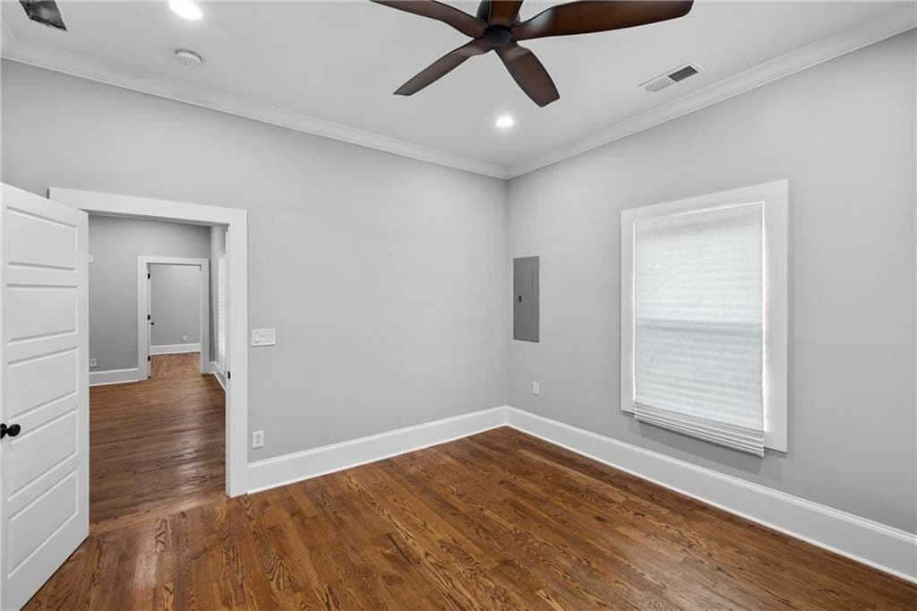 3 bedroom, 2 bathroom, 1,242 sq ft single family residence for sale at 501 Harris Street, Monroe, GA 30655 — photo 8