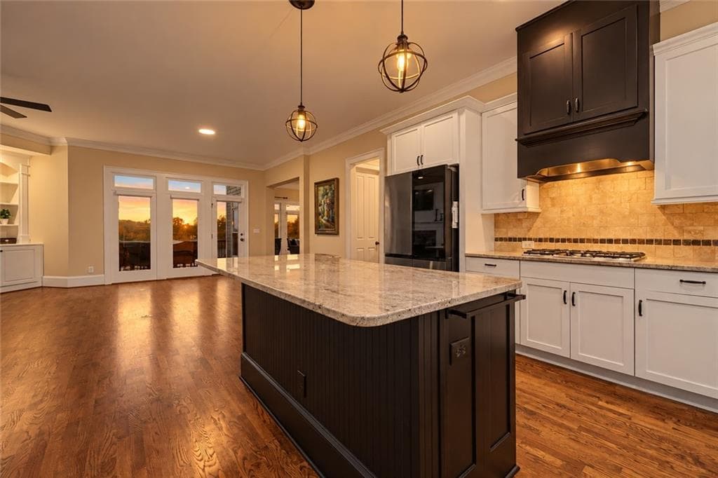 4 bedroom, 5 bathroom, 5,945 sq ft single family residence for sale at 87 Blue Heron Bluff, Dawsonville, GA 30534 — photo 7