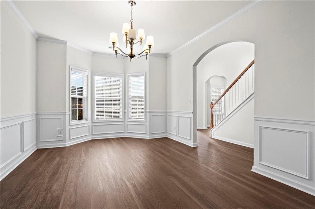 5 bedroom, 4 bathroom, 4,444 sq ft single family residence for rent at 221 Cutbank Court, Atlanta, GA 30331 for $3,500 a month — photo 3