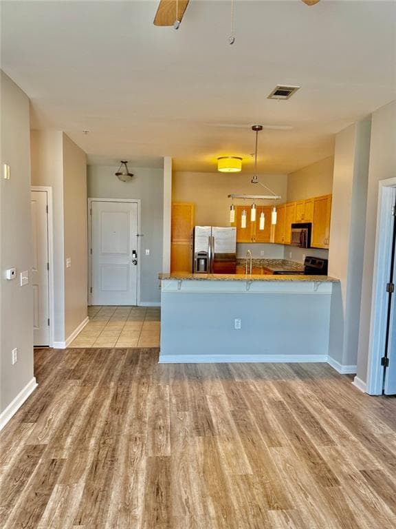 2 bedroom, 2 bathroom, 1,082 sq ft condominium for rent at 870 Mayson Turner Road 1421, Atlanta, GA 30314 for $1,900 a month — photo 1 of 17