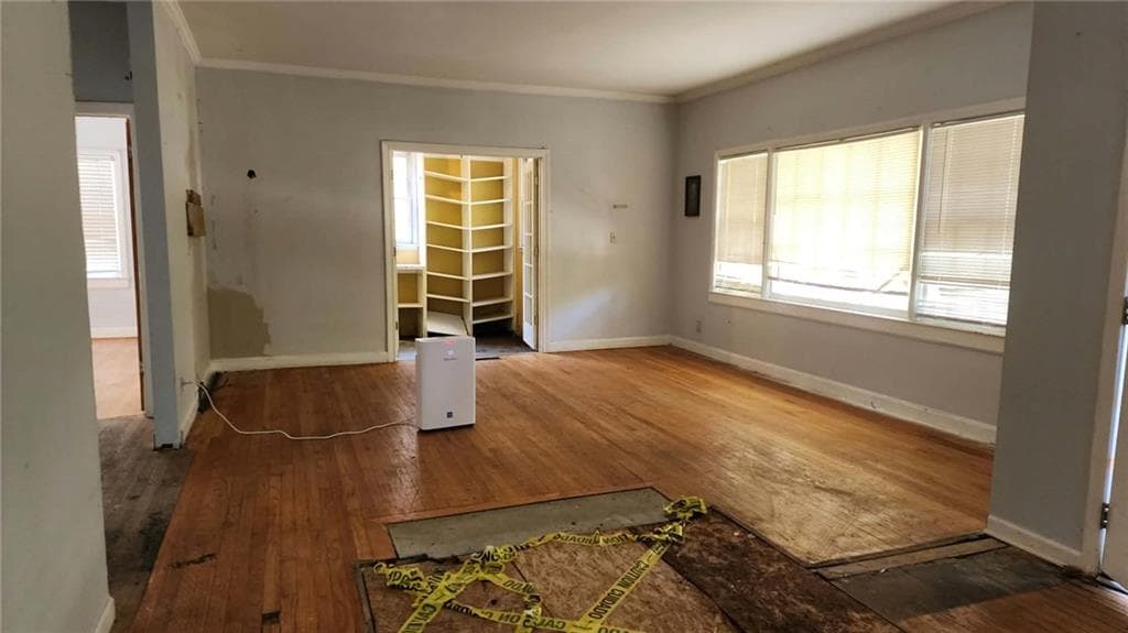 5 bedroom, 3 bathroom, 3,203 sq ft single family residence for sale at 55 Beverly Road, Atlanta, GA 30309 — photo 5