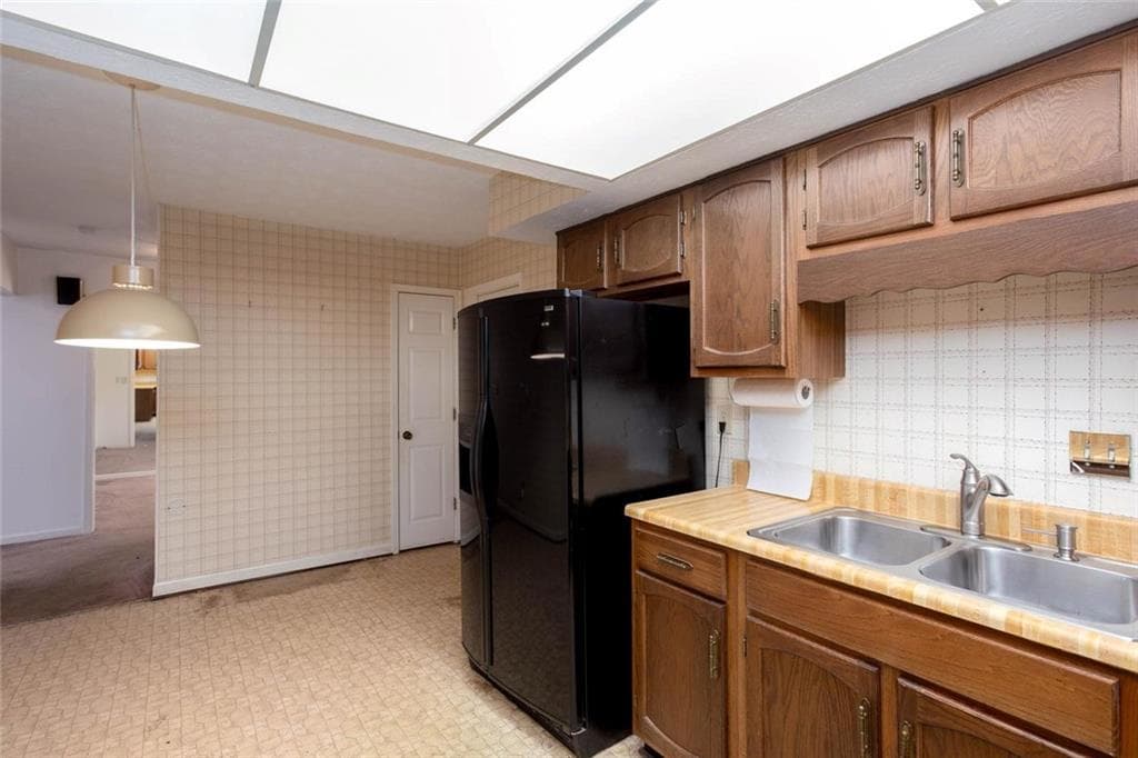 2 bedroom, 2 bathroom, 1,750 sq ft condominium for sale at 891 Lake Hollow Boulevard, Marietta, GA 30064 — photo 9