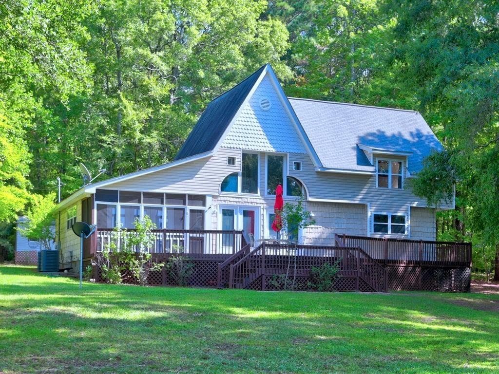 3 bedroom, 3 bathroom, 1,863 sq ft single family residence for sale at 91 Woodland Way, Sparta, GA 31087 — photo 2