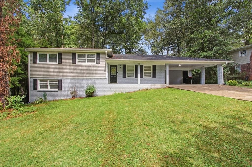 3 bedroom, 2 bathroom, 2,084 sq ft single family residence for sale at 7280 Hollyhock Drive, Douglasville, GA 30135