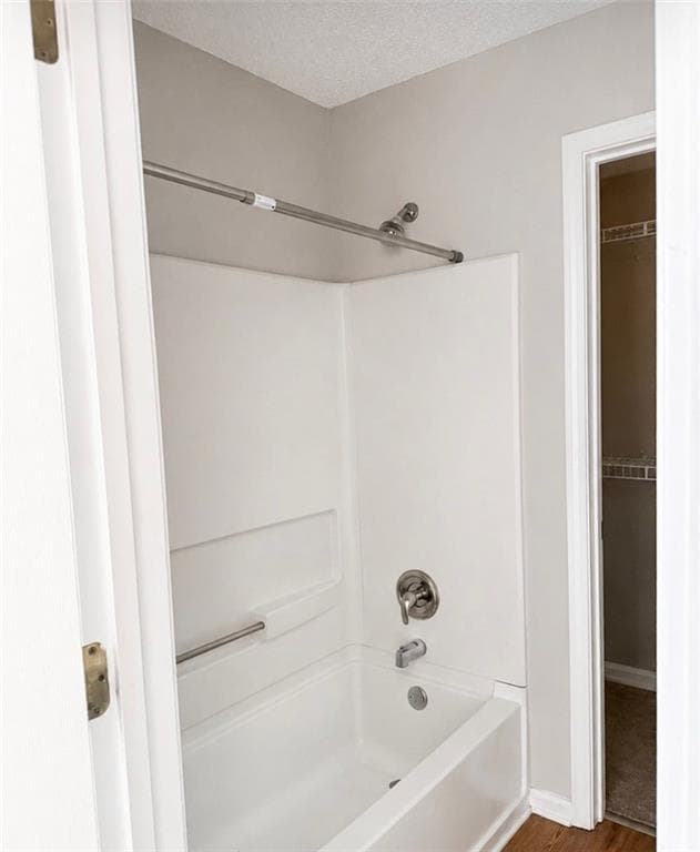 2 bedroom, 3 bathroom, 1,409 sq ft single family residence for rent at 108 Devonshire Drive, Roswell, GA 30022 for $2,200 a month — photo 8