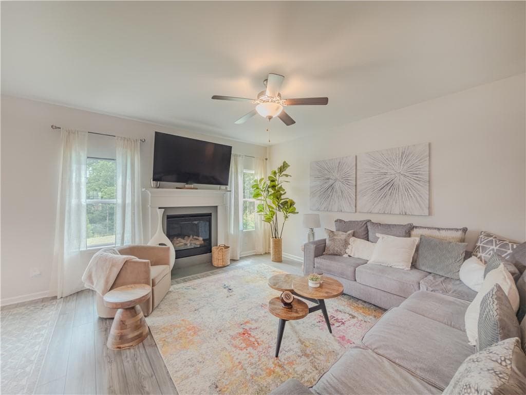 5 bedroom, 3 bathroom, 3,321 sq ft single family residence for sale at 4311 Dean Grove Way, Loganville, GA 30052 — photo 8