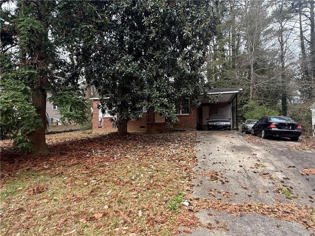 3 bedroom, 1 bathroom, 845 sq ft single family residence for sale at 734 Alfred Road, Atlanta, GA 30331 — photo 6