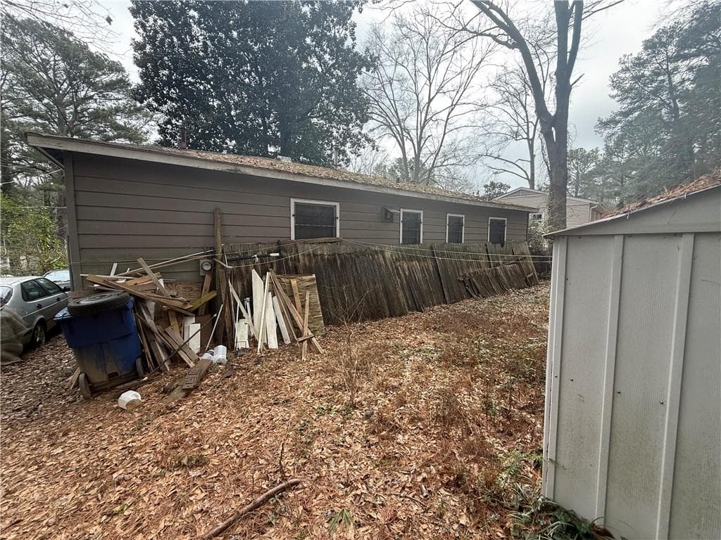 3 bedroom, 1 bathroom, 845 sq ft single family residence for sale at 734 Alfred Road, Atlanta, GA 30331 — photo 8