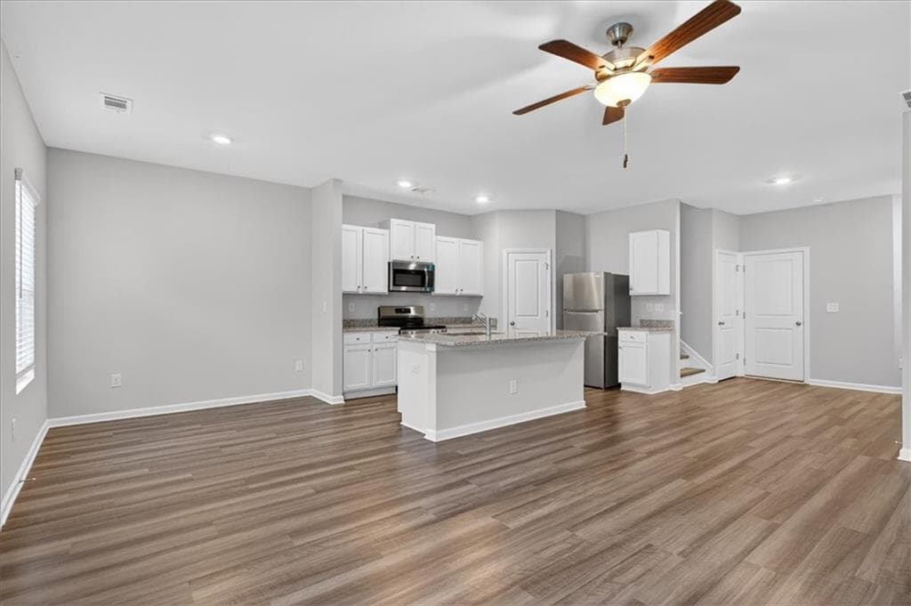 3 bedroom, 3 bathroom, 1,665 sq ft townhouse for sale at 107 Brexley Drive, Calhoun, GA 30701 — photo 10