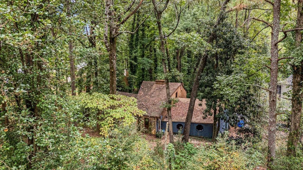 3 bedroom, 2 bathroom, 1,728 sq ft single family residence for sale at 2675 Timberline Road, Marietta, GA 30062 — photo 9
