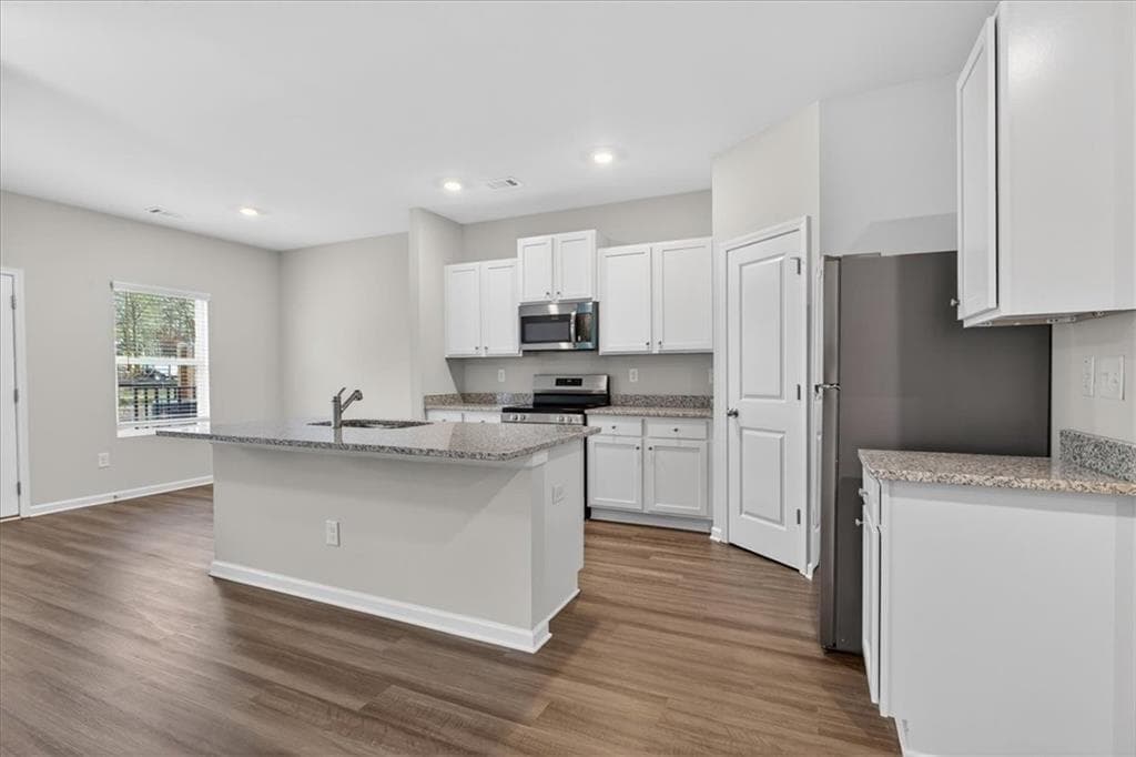 3 bedroom, 3 bathroom, 1,664 sq ft townhouse for sale at 136 Brexley Drive, Calhoun, GA 30701 — photo 8
