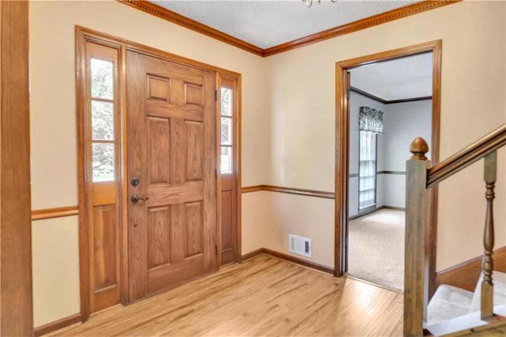 3 bedroom, 3 bathroom, 2,294 sq ft single family residence for sale at 1756 SW Colonial South Drive, Conyers, GA 30094 — photo 3