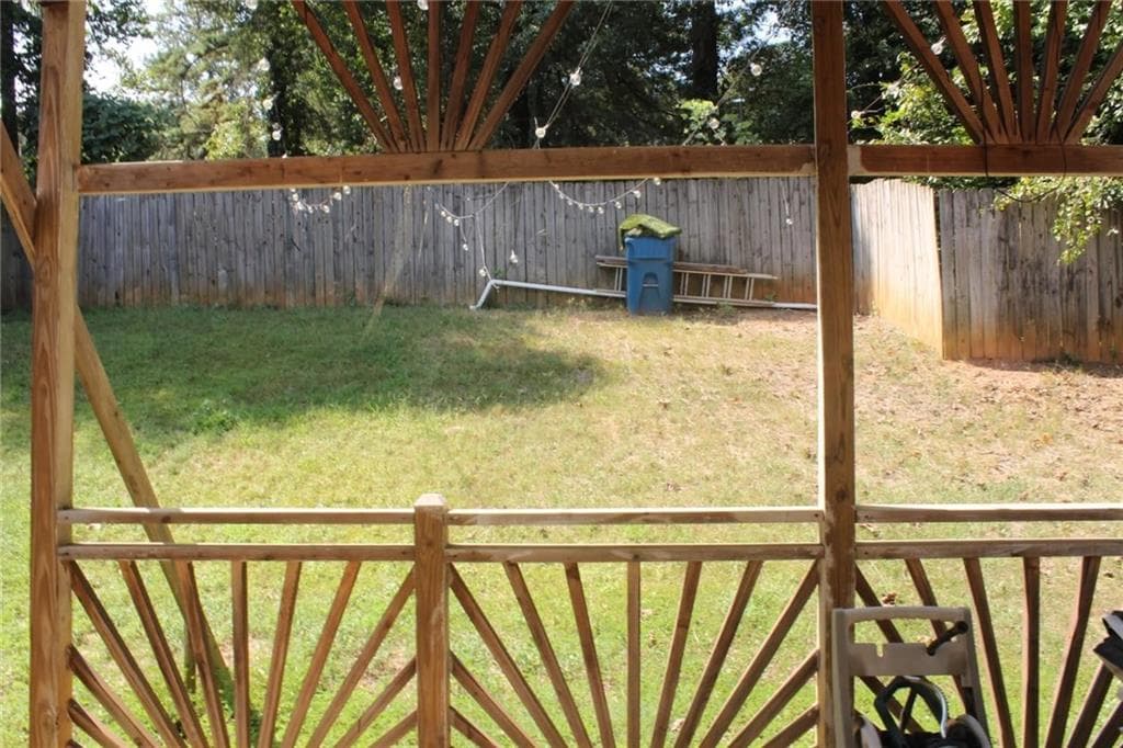 4 bedroom, 3 bathroom, 2,244 sq ft single family residence for sale at 7809 Newbury Drive, Jonesboro, GA 30236 — photo 10