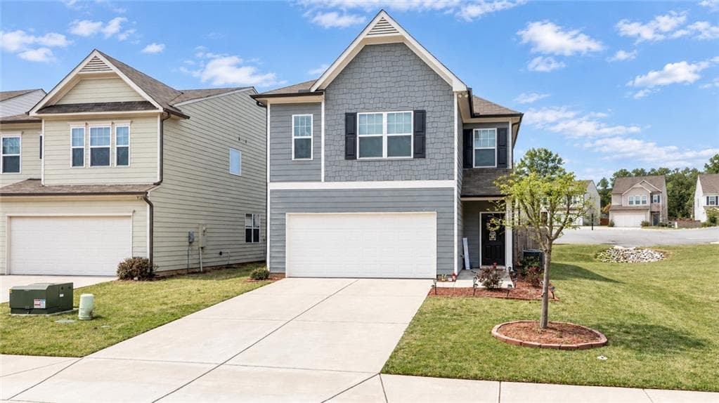 3 bedroom, 3 bathroom, 1,500 sq ft single family residence for sale at 5004 Fawnwood Drive, Gainesville, GA 30504 — photo 2
