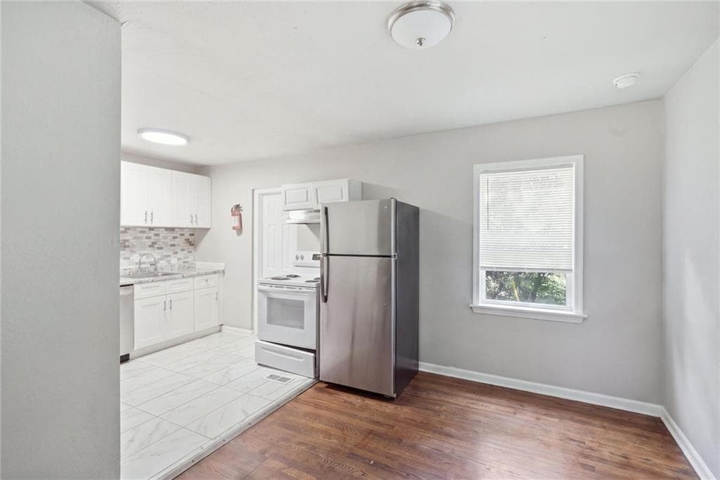 other for sale at 1082 Fountain Drive, Atlanta, GA 30314 — photo 5