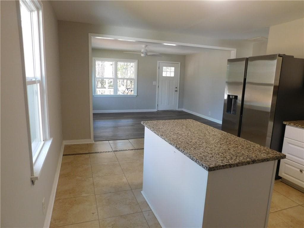 2 bedroom, 2 bathroom, 936 sq ft single family residence for sale at 2625 Rock Chapel Road, Lithonia, GA 30058 — photo 6
