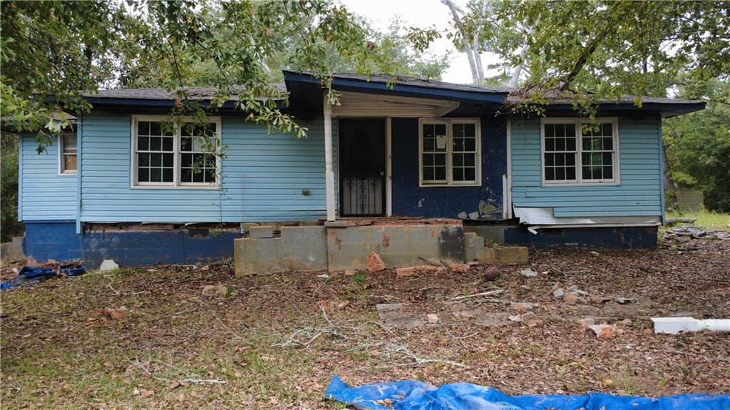3 bedroom, 2 bathroom, 1,200 sq ft single family residence under contract at 11 Tempie Road, Covington, GA 30016