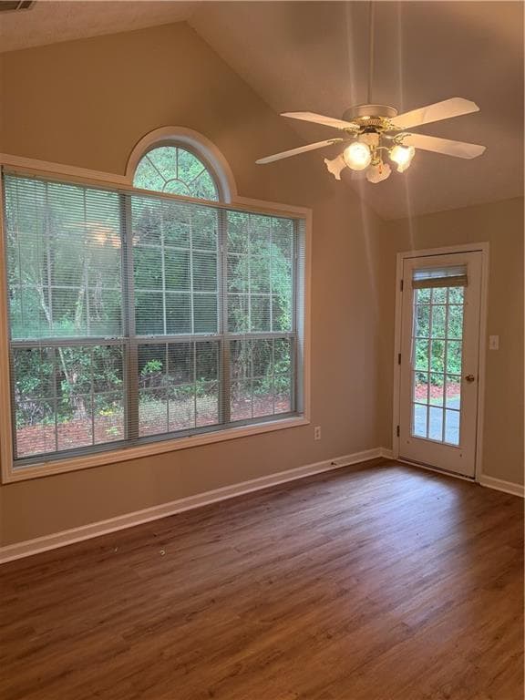 3 bedroom, 2 bathroom, 1,662 sq ft single family residence for sale at 202 Brook Lea Cove, Lawrenceville, GA 30044 — photo 5