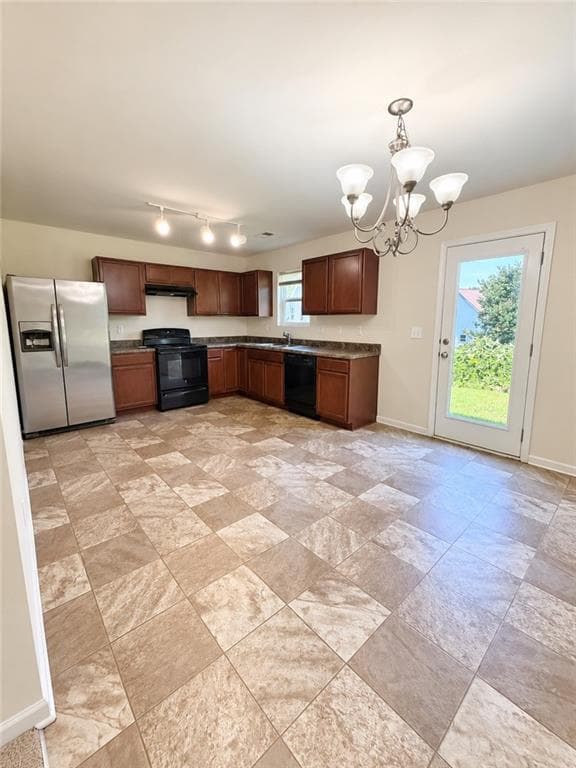 4 bedroom, 3 bathroom, 1,790 sq ft single family residence for sale at 1141 Villa Clara Way, Gainesville, GA 30504 — photo 8