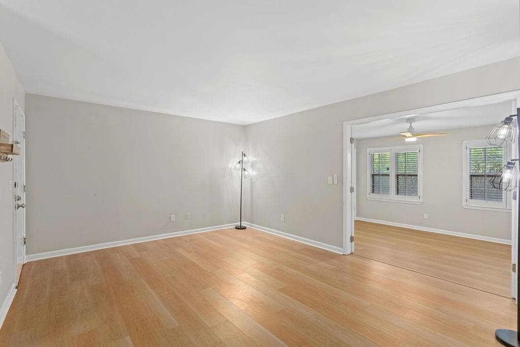 1 bedroom, 1 bathroom, 918 sq ft condominium for rent at 244 Triumph Drive, Atlanta, GA 30327 for $1,850 a month — photo 1 of 15
