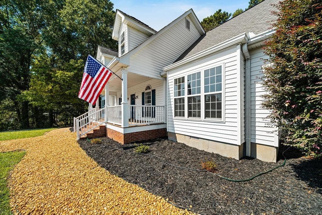 4 bedroom, 3 bathroom, 2,726 sq ft single family residence for sale at 295 W Highway 5, Roopville, GA 30170 — photo 5