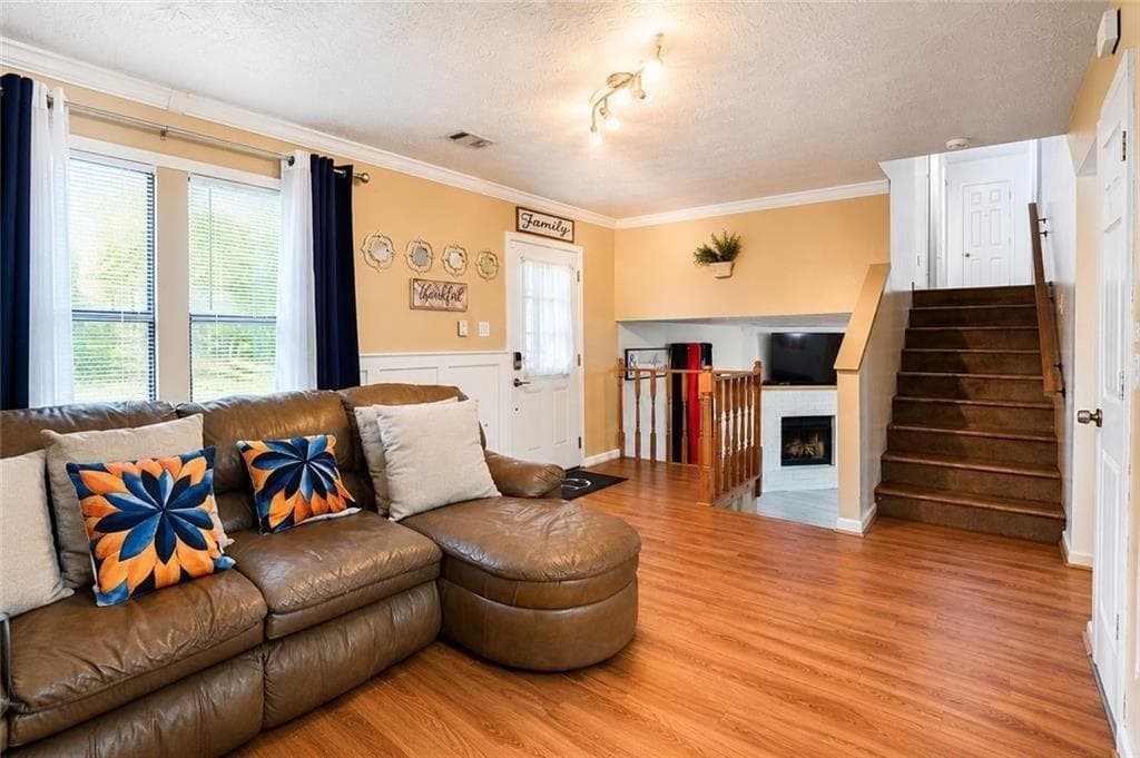 3 bedroom, 2 bathroom, 1,630 sq ft single family residence for sale at 3990 Skidmore Court, Decatur, GA 30034 — photo 8