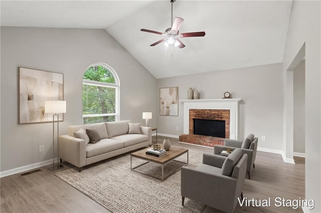 3 bedroom, 2 bathroom, 1,680 sq ft single family residence under contract at 1476 Chaseway Circle, Powder Springs, GA 30127 — photo 3