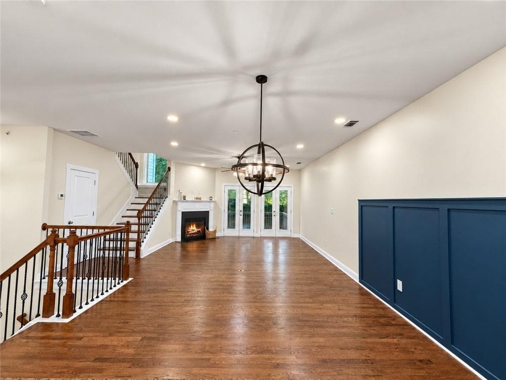 3 bedroom, 4 bathroom, 2,424 sq ft townhouse for sale at 2118 Westhill Drive, Smyrna, GA 30080 — photo 5