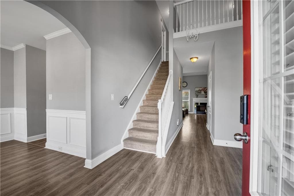 4 bedroom, 3 bathroom, 2,101 sq ft single family residence for sale at 1081 Arbor Grove Road, Sugar Hill, GA 30518 — photo 6