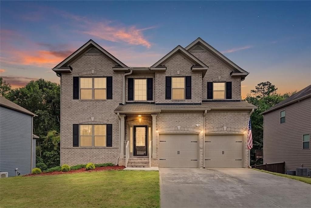 4 bedroom, 3 bathroom, 2,331 sq ft single family residence for sale at 464 Silver Oak Drive, Dallas, GA 30132