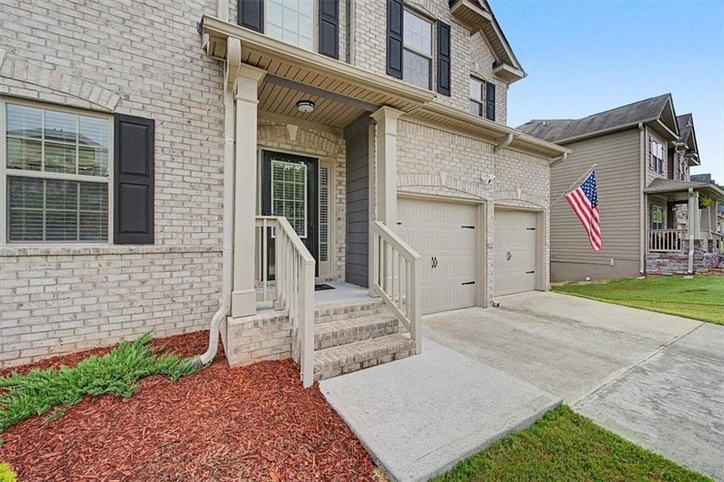 4 bedroom, 3 bathroom, 2,331 sq ft single family residence for sale at 464 Silver Oak Drive, Dallas, GA 30132 — photo 2